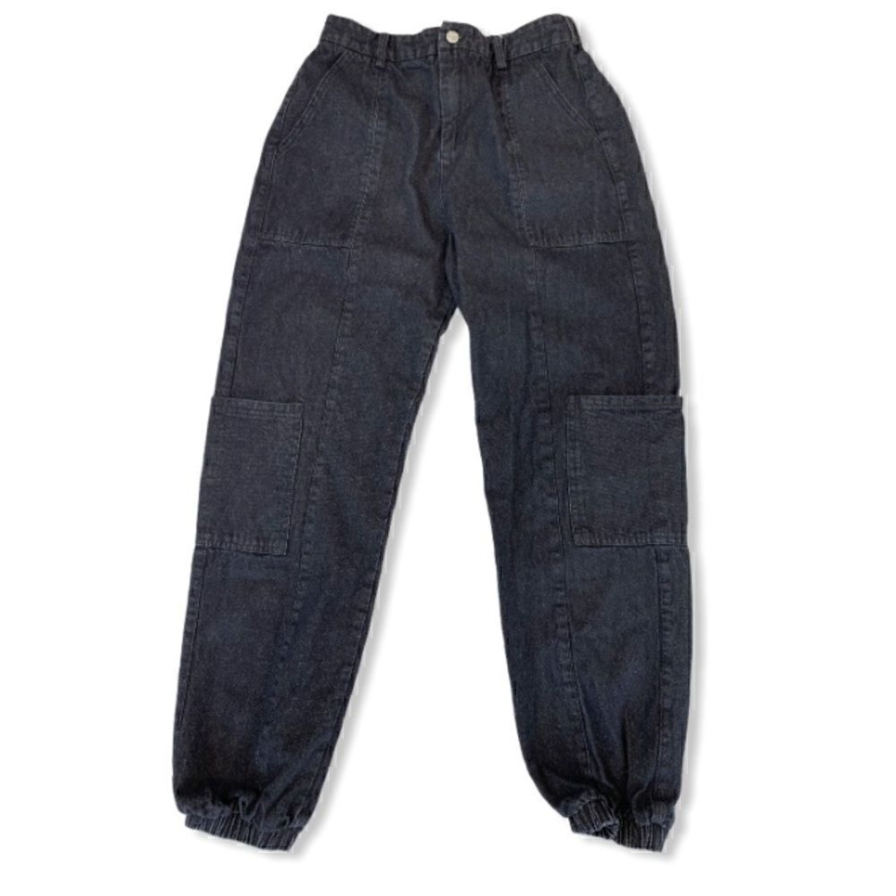 FashionNova Vintage denim cargo jeans Size: Small